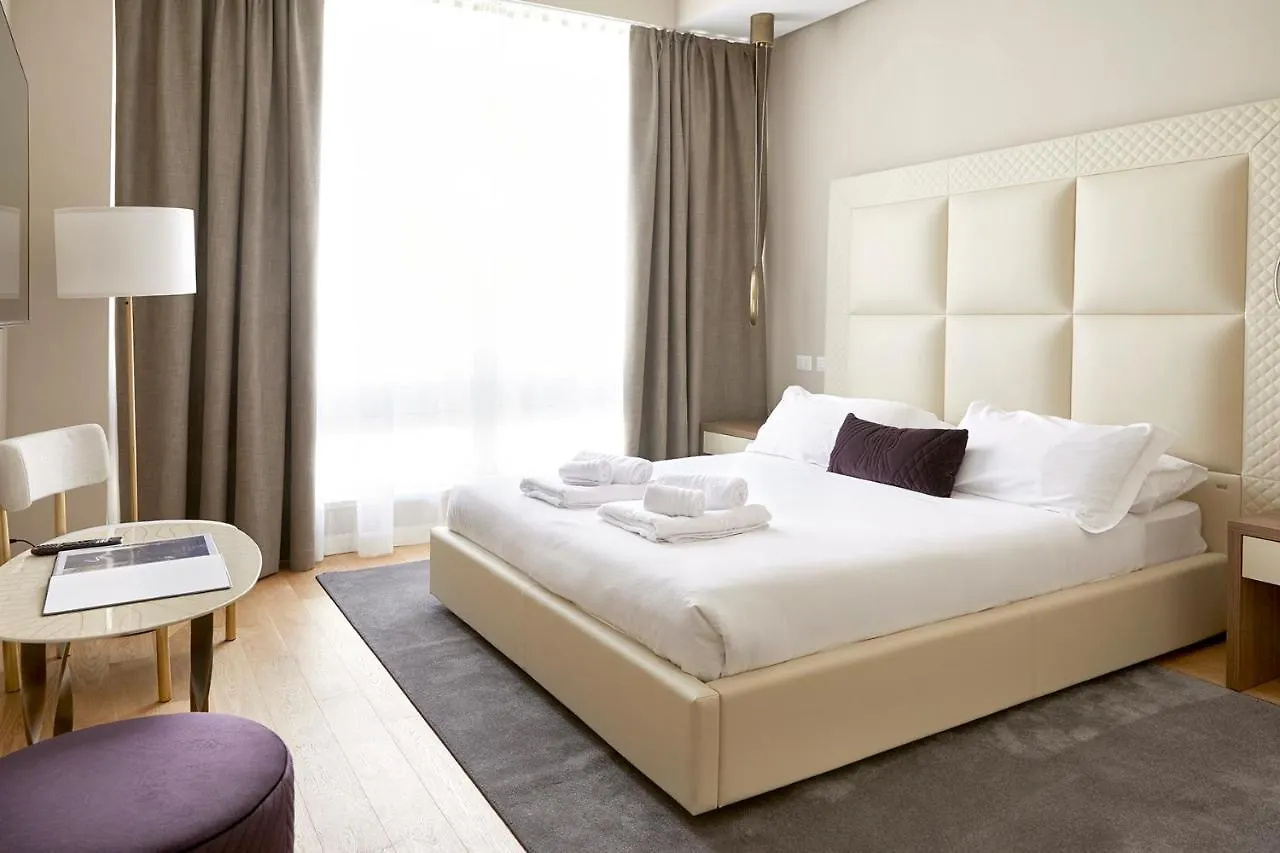 Apartamento Prestige Boutique Aparthotel -Piazza Duomo Milán