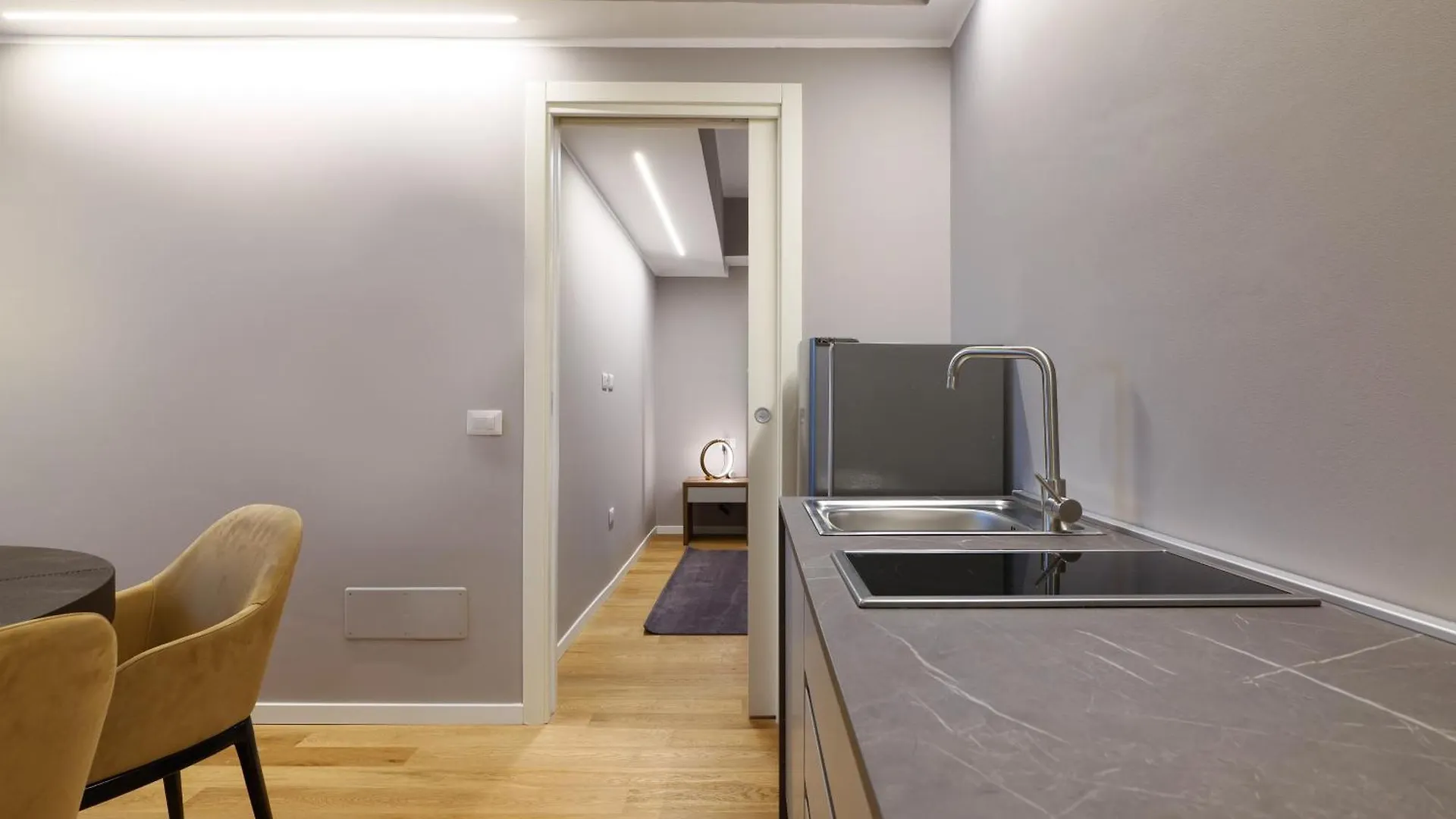 Prestige Boutique Aparthotel -Piazza Duomo Milán Italia